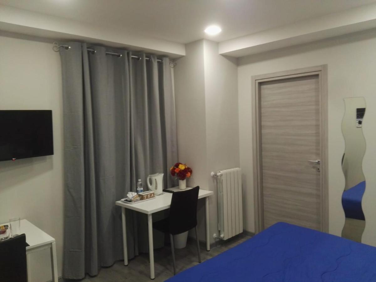 B&B Via Piave Da Lillo Frosinone Exterior photo