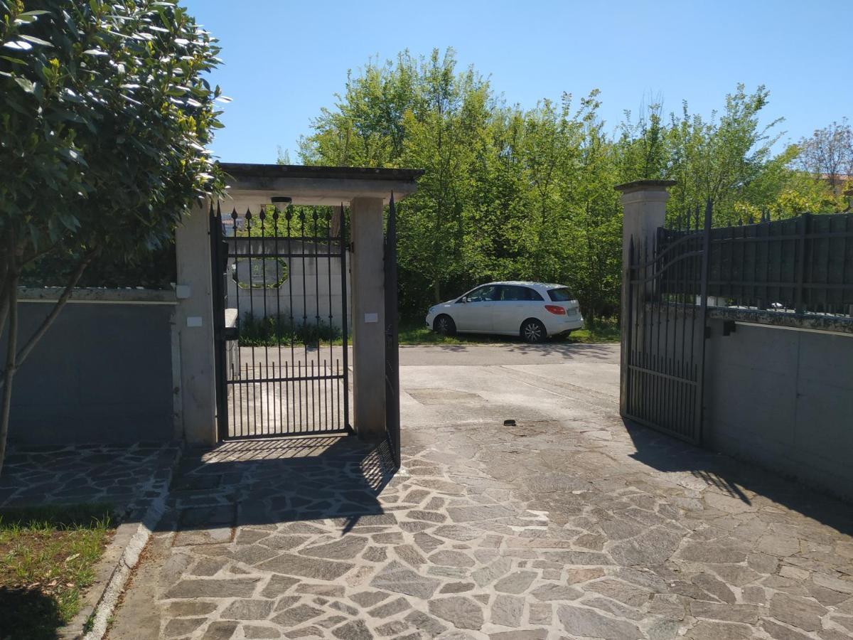 B&B Via Piave Da Lillo Frosinone Exterior photo